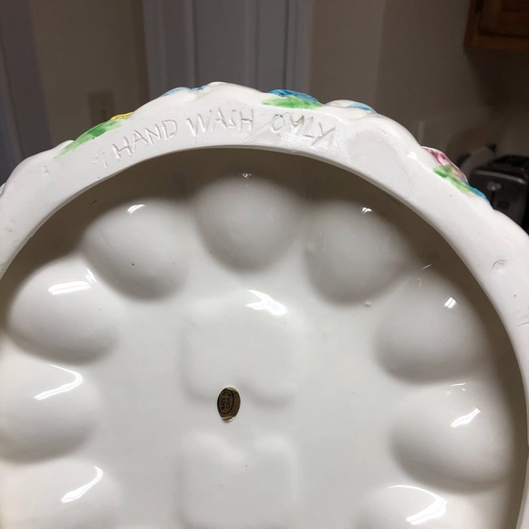 NWOB Ceramic egg plate with bunny S&Ps - Picture 5 of 5